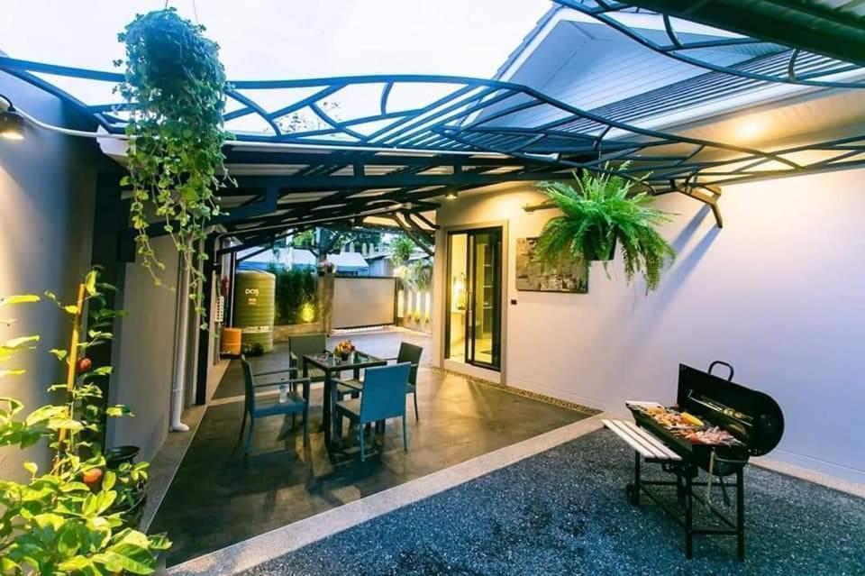 Nut & Non Pool Villa By Duangtham Ban Khlong Haeng Екстериор снимка