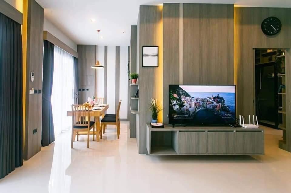Nut & Non Pool Villa By Duangtham Ban Khlong Haeng Екстериор снимка